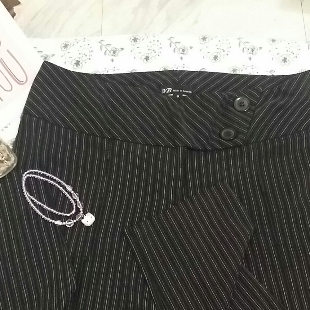 •Pinstripe•👖 - Picture 5 of 5